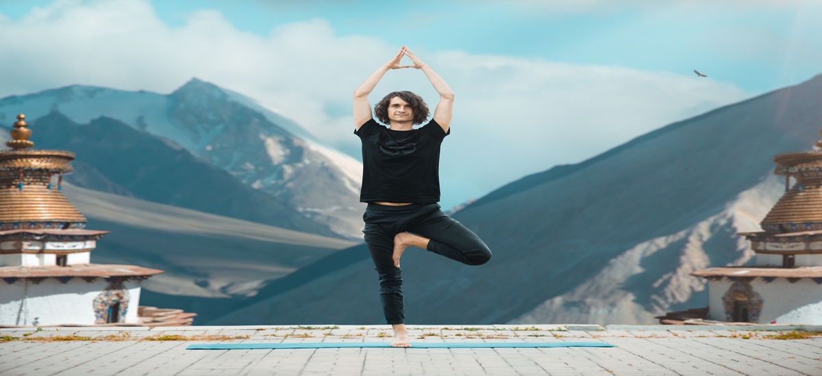 Taj Yoga Tour